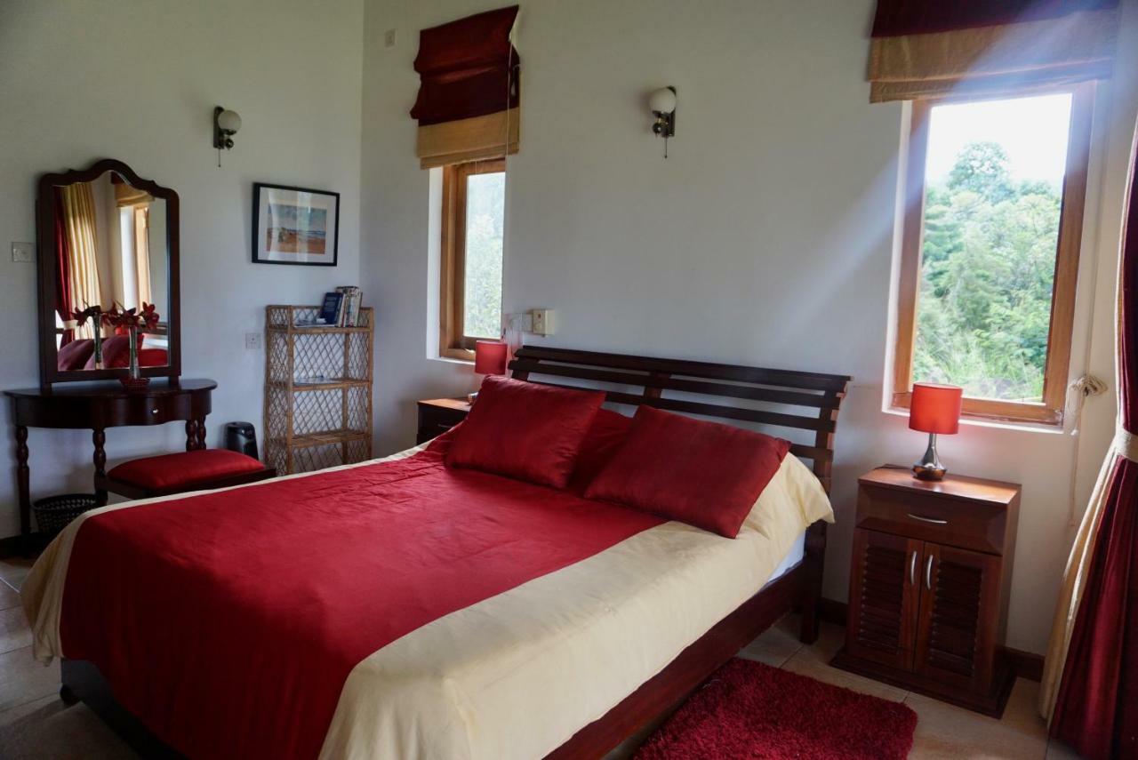 Jungle Tide Bed & Breakfast แคนดี้ ภายนอก รูปภาพ